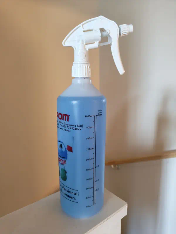 Kenotek Glass Cleaner герметичное хранение канистры