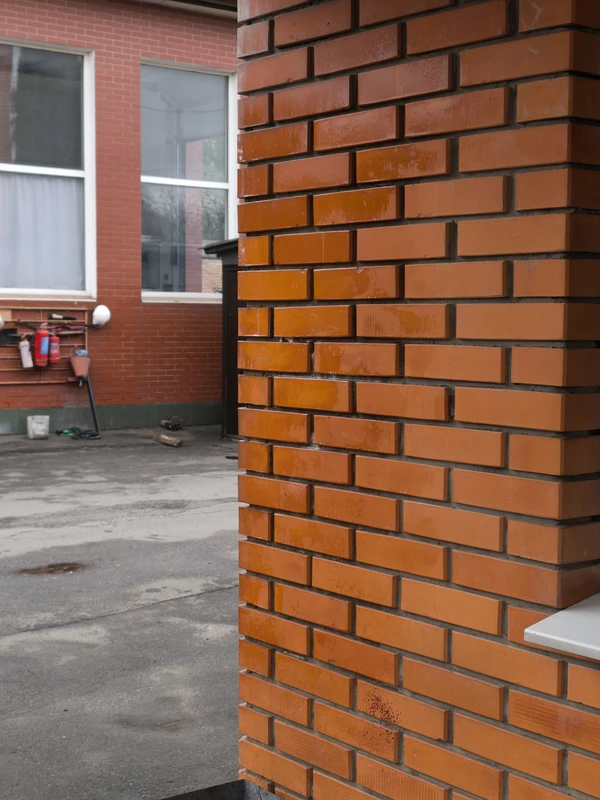 Видалення висолів на стінах UCO 260